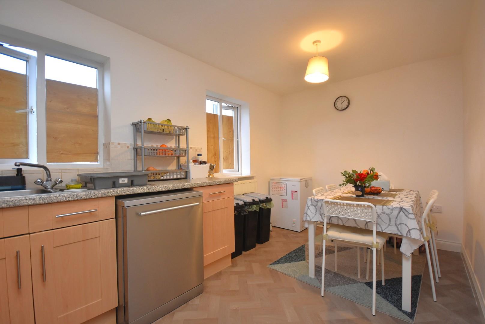 16 Armoury Drive, Cardiff, CF14 4NP